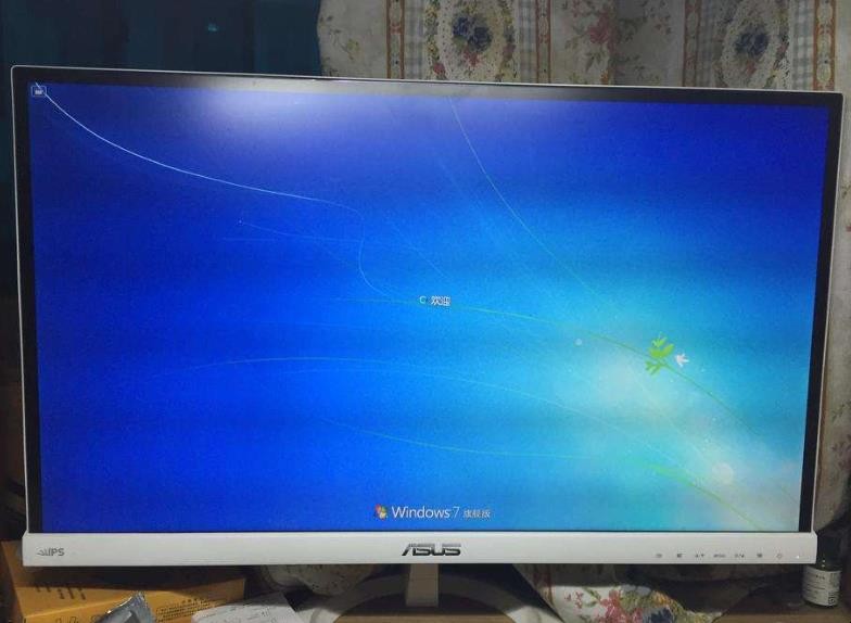 电脑显示器内屏坏了能修吗