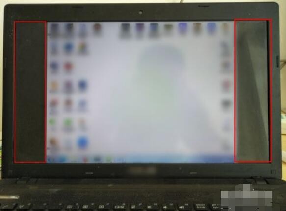 电脑屏幕两边有黑边怎么办